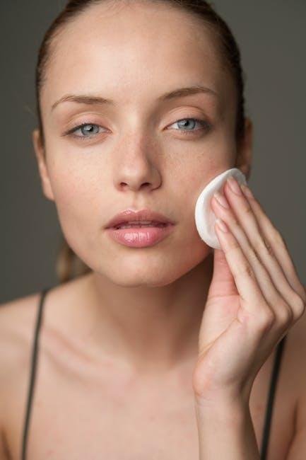 Exploring the Benefits of Gentle Cleansers ⁣for Sensitive Skin
